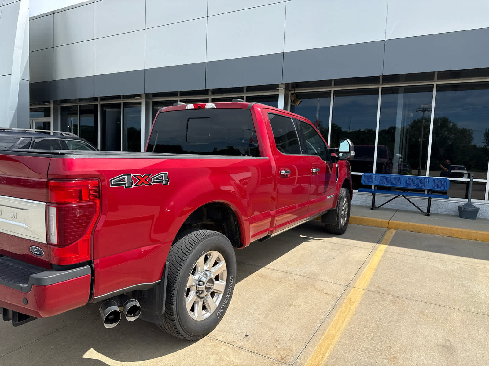 Used 2022 Ford F250 Platinum AWD/4WD image 5