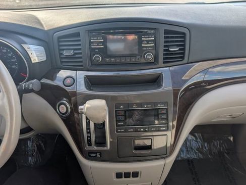 Used 2014 Nissan Quest SV image 12