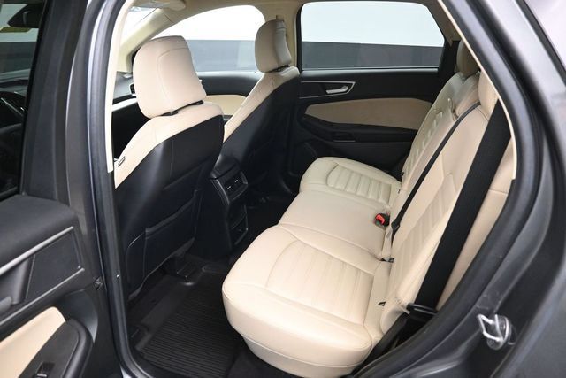Used 2023 Ford Edge SEL w/ Cargo Accessory Package AWD/4WD image 10