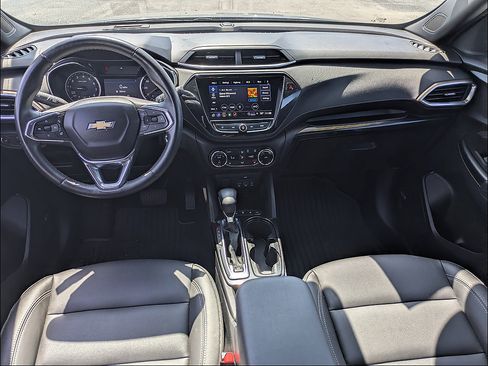 Used 2023 Chevrolet TrailBlazer ACTIV w/ Technology Package AWD/4WD image 15