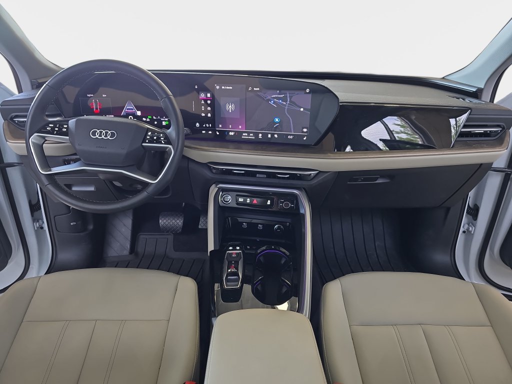 Certified 2025 Audi Q5 Premium Plus AWD/4WD image 10