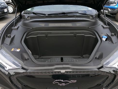 Used 2023 Ford Mustang Mach-E Select AWD/4WD image 27