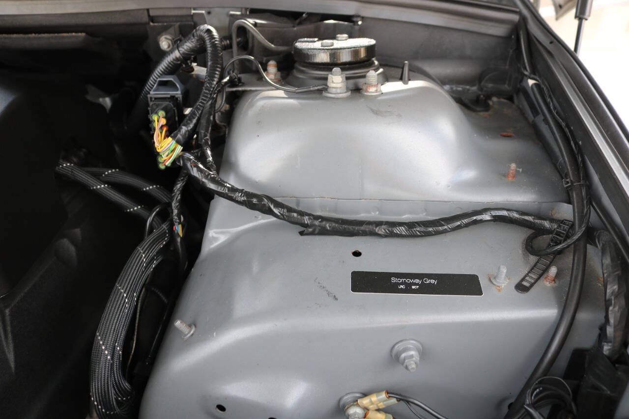 Used 2011 Land Rover Range Rover Supercharged AWD/4WD image 84