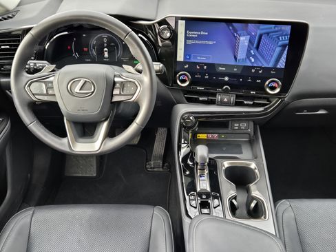 Used 2024 Lexus NX 300h AWD w/ Luxury Package image 35