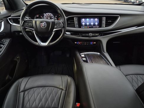 Certified 2022 Buick Enclave Avenir w/ Avenir Technology Package image 20