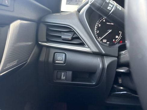Certified 2022 Cadillac CT4 Premium Luxury AWD/4WD image 18