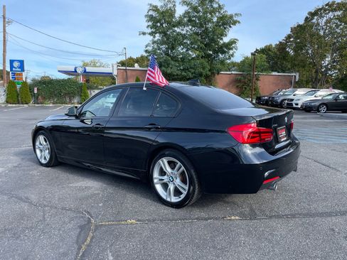Used 2018 BMW 340i xDrive Sedan w/ Premium Package image 31