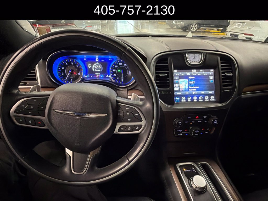 Used 2020 Chrysler 300 C w/ Sun, Sound & Nav Package RWD image 7