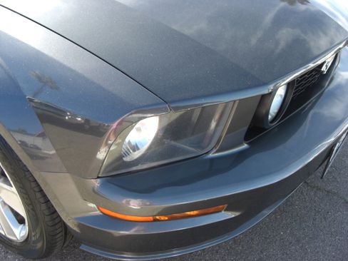 Used 2007 Ford Mustang GT Premium image 18