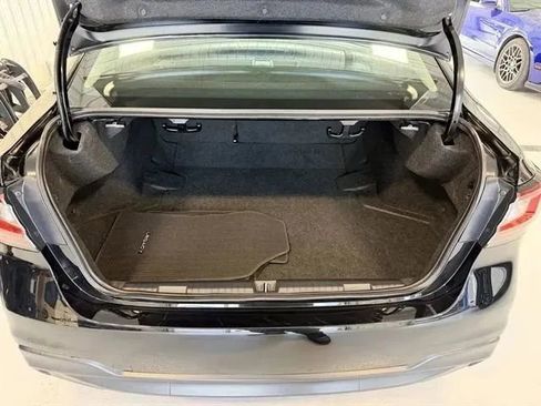 Used 2024 Subaru Legacy Premium AWD/4WD image 16