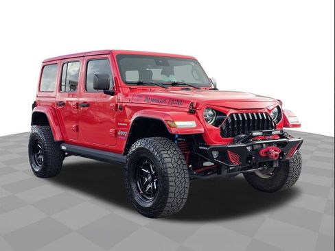 Used 2021 Jeep Wrangler Unlimited Sahara w/ Cold Weather Group image 3