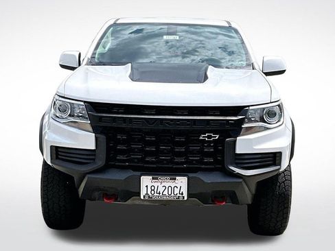 Used 2021 Chevrolet Colorado ZR2 w/ ZR2 Dusk Special Edition AWD/4WD image 2