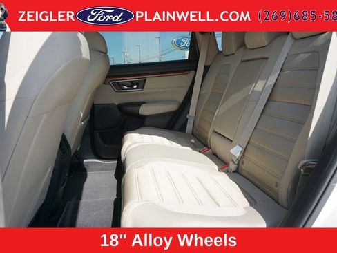 Used 2017 Honda CR-V EX image 11