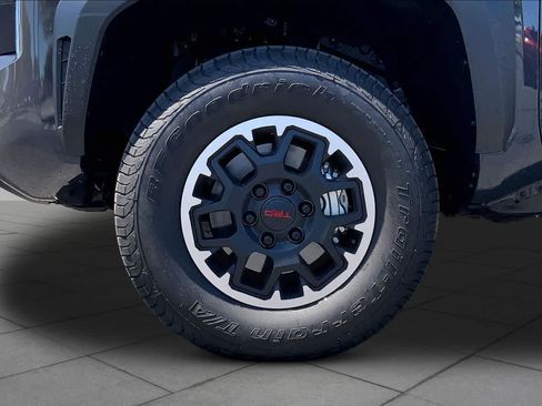Used 2026 Toyota Tacoma TRD Off-Road AWD/4WD image 10