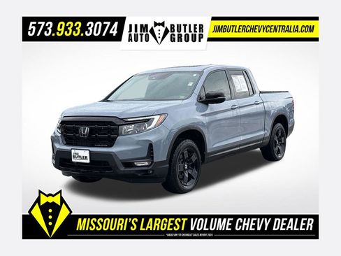 Used 2025 Honda Ridgeline Black Edition image 1
