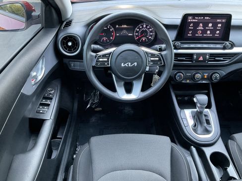 Used 2024 Kia Forte LXS image 20
