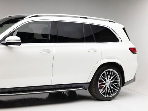 Used 2021 Mercedes-Benz GLS 63 AMG 4MATIC image 29