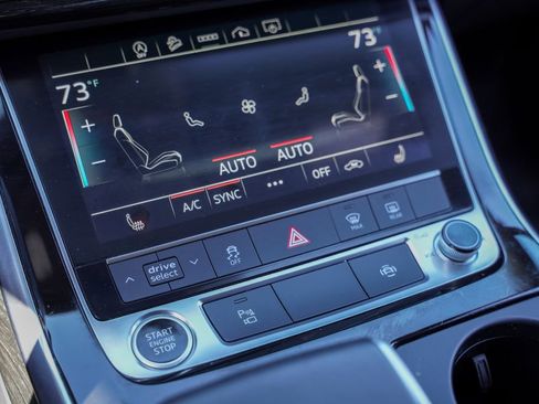 Used 2021 Audi Q7 3.0T Premium Plus w/ Premium Plus Package image 25