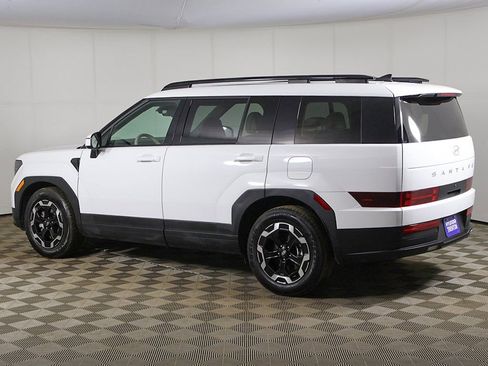 Used 2024 Hyundai Santa Fe SEL image 9