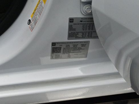 Used 2022 Chevrolet Silverado 1500 Custom w/ Safety Confidence Package image 35