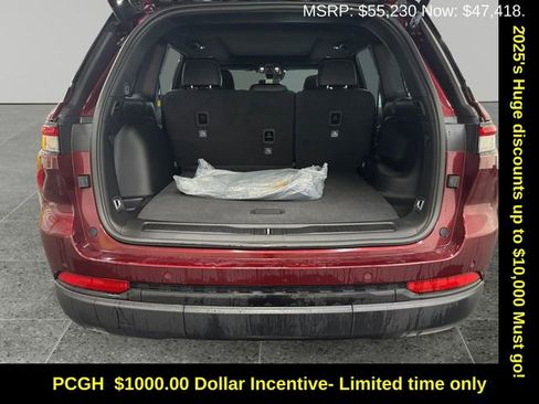 New 2025 Jeep Grand Cherokee Limited image 16