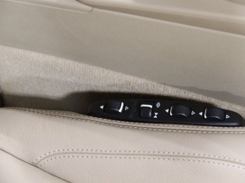Used 2013 Mercedes-Benz E 350 Cabriolet image 62