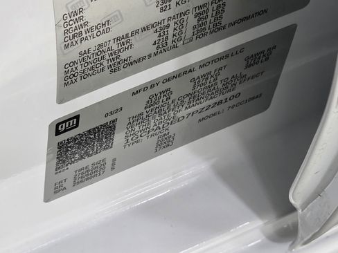 Used 2023 Chevrolet Silverado 1500 RST w/ Redline Edition image 37