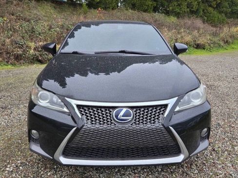 Used 2014 Lexus CT 200h Base 4dr Hatchback w/ F Sport w/Nuluxe Interior image 10