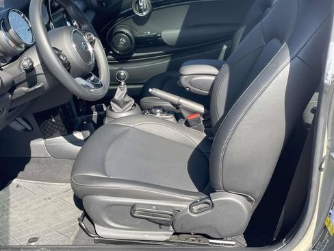 Used 2019 MINI Cooper 2-Door Hardtop w/ Storage Package FWD image 14