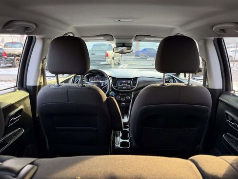 Used 2021 Chevrolet Trax LS w/ Tint and Cruise Package image 10