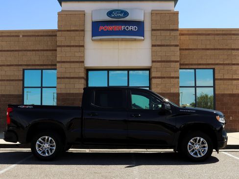 Used 2026 Chevrolet Silverado 1500 RST AWD/4WD image 5