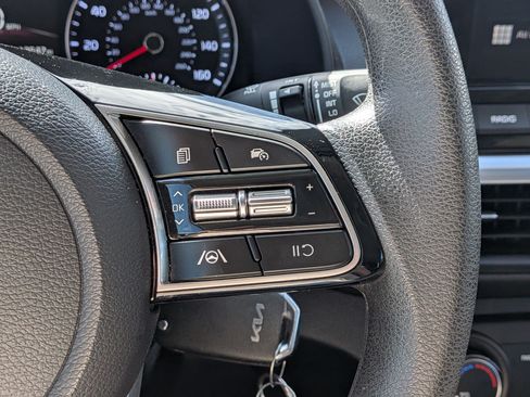 Certified 2023 Kia Forte LXS FWD image 14