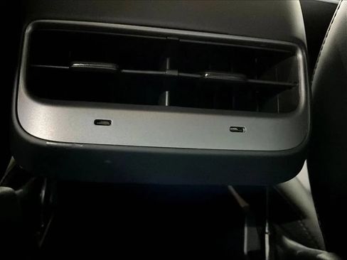 Used 2023 Tesla Model 3 Standard Range RWD image 18