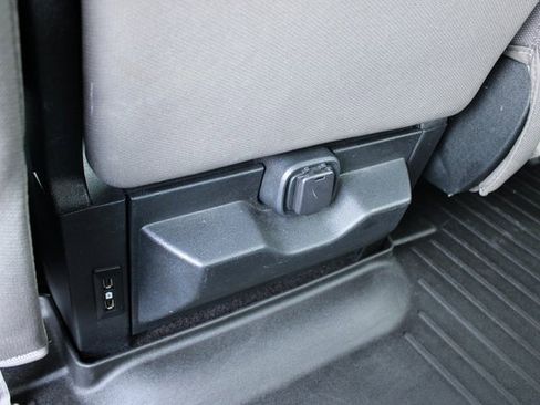 Used 2018 Ford F150 XLT image 30