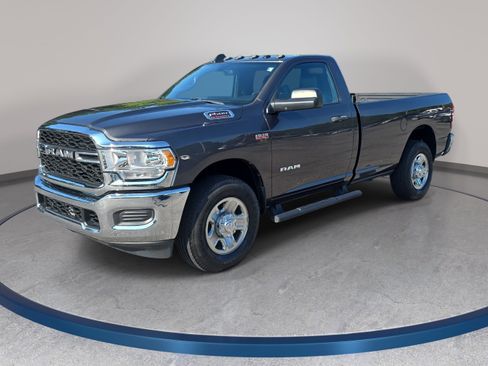 Used 2022 RAM 2500 Tradesman w/ Chrome Appearance Group RWD image 1