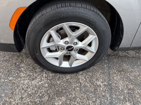 Used 2025 Kia Soul LX w/ LX Technology Package image 25