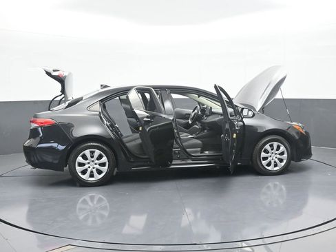 Used 2022 Toyota Corolla LE image 66