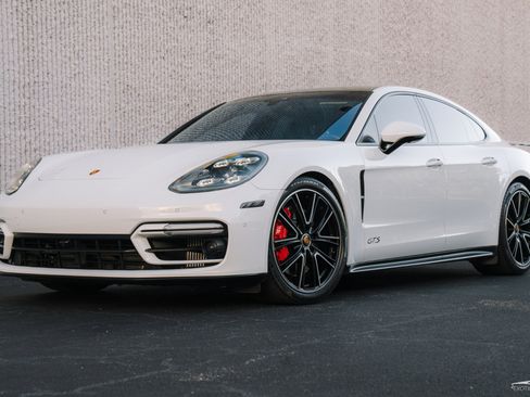Used 2021 Porsche Panamera GTS AWD/4WD image 14