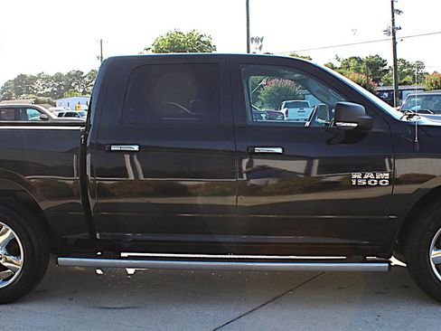 Used 2017 RAM 1500 Big Horn AWD/4WD image 6