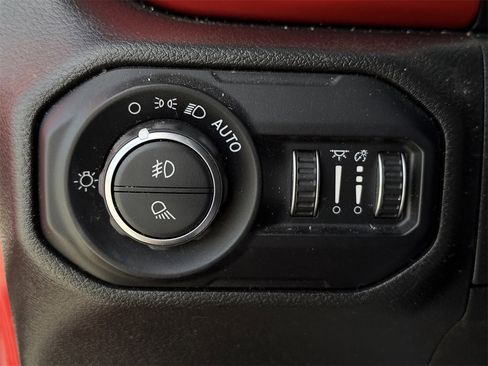 Used 2022 Jeep Gladiator Rubicon w/ LED Lighting Group image 22