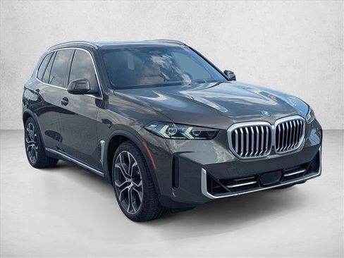 New 2026 BMW X5 xDrive50e AWD/4WD image 5