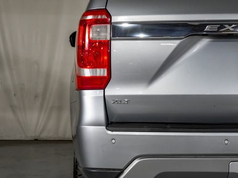 Used 2020 Ford Expedition XLT w/ Equipment Group 202A image 41