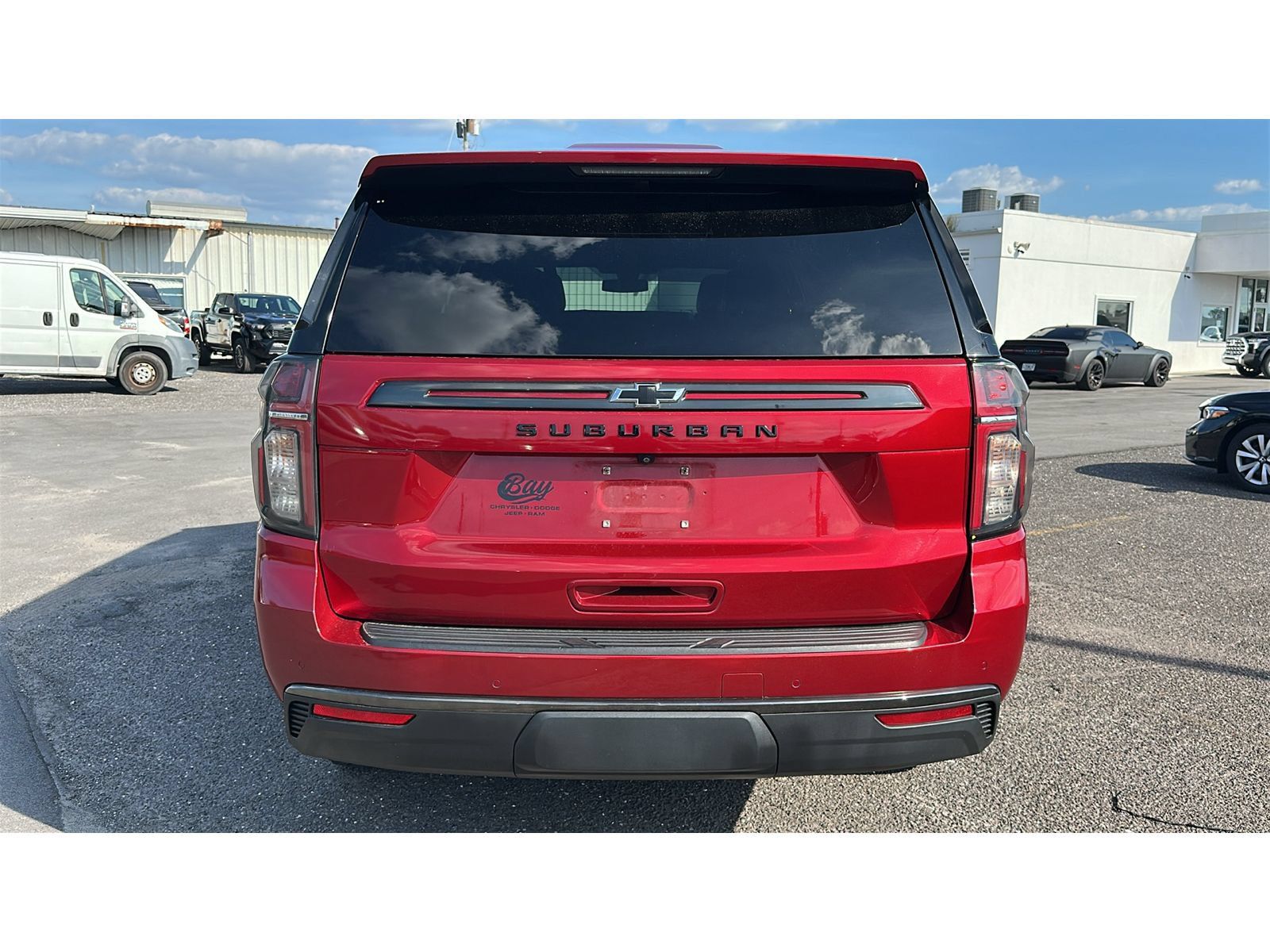 Used 2021 Chevrolet Suburban Z71 AWD/4WD image 5