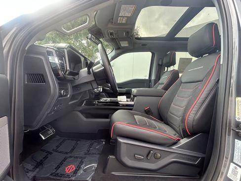 New 2026 Ford F250 Lariat w/ Black Appearance Package image 9