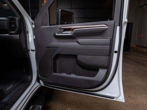 Used 2024 GMC Sierra 3500 SLE w/ SLE Value Package image 36