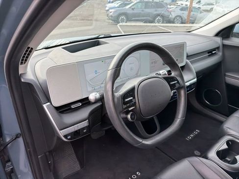 Used 2024 Hyundai Ioniq 5 Limited image 5