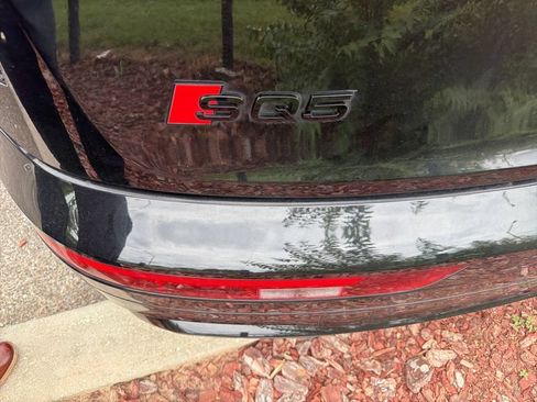 Used 2024 Audi SQ5 Premium Plus AWD/4WD image 7