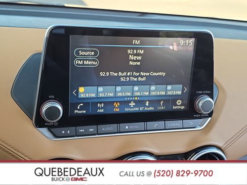 Used 2021 Nissan Sentra SV w/ SV Premium Package image 18