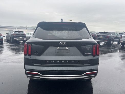 Used 2021 Kia Sorento EX w/ Panoramic Sunroof Package AWD/4WD image 4