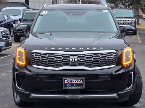 Used 2021 Kia Telluride EX w/ EX Premium Package image 3
